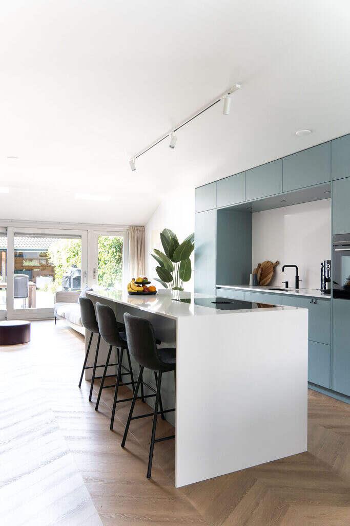 we are MOSO – Hoogland – Kookeiland Interieuradvies op maat met maatwerk meubelen. Totaal ontwerp voor gehele woonverdieping.